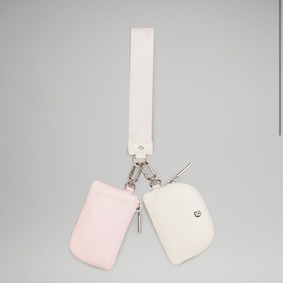 Brand new pink Lululemon keychain - Picture 1 of 1